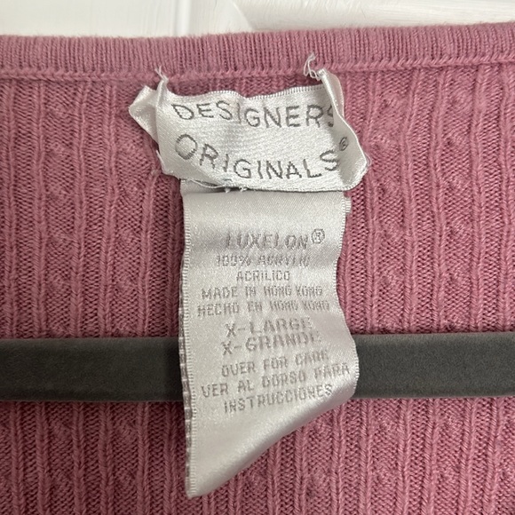 Pink sweater top - Picture 2 of 5